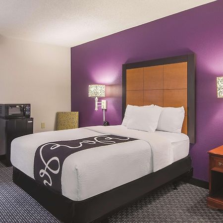 Отель Wingate By Wyndham Brunswick Ga I-95 Экстерьер фото
