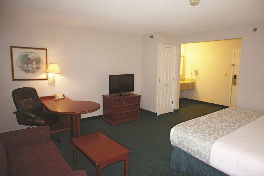 Отель Wingate By Wyndham Brunswick Ga I-95 Номер фото