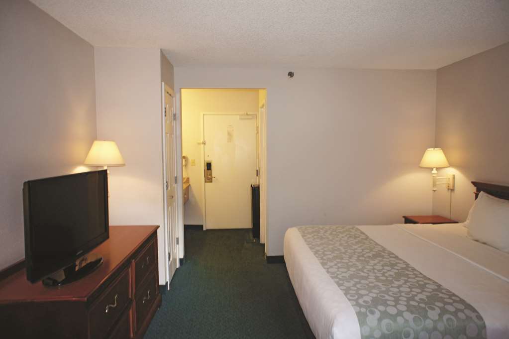 Отель Wingate By Wyndham Brunswick Ga I-95 Номер фото